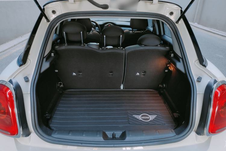 Used MINI 2016 1.5T COOPER Five-Door Edition Exterior 12