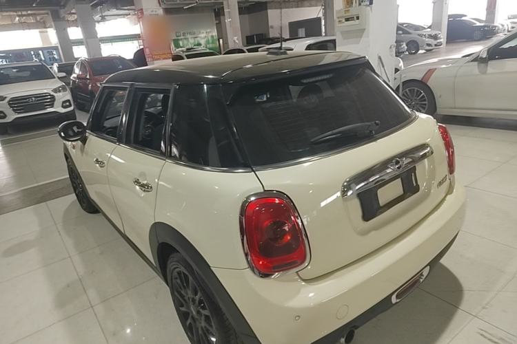 Used MINI 2016 1.5T COOPER Five-Door Edition Exterior 2