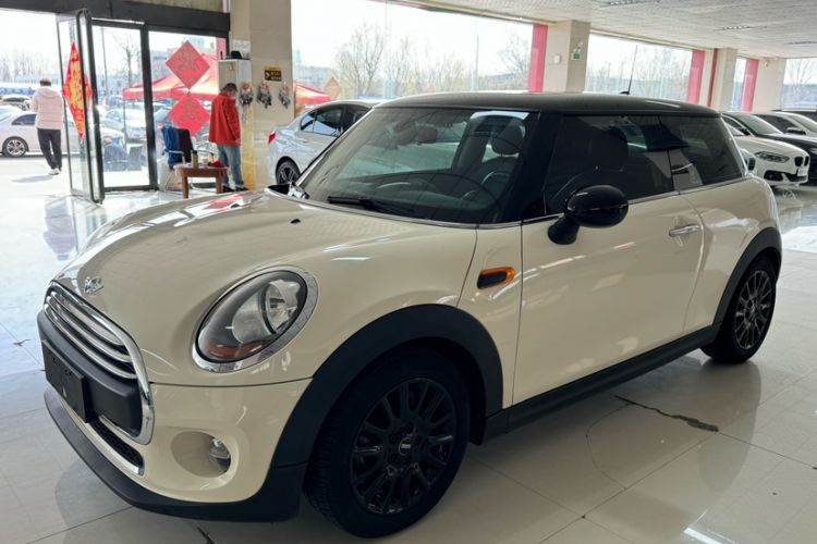 Used MINI 2016 1.2T ONE Pioneer Edition Exterior 2