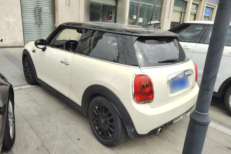 Used MINI 2016 1.5T COOPER Exterior 2