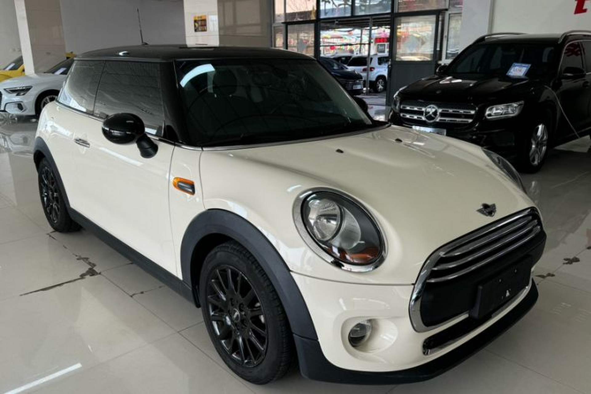 Used MINI 2016 1.2T ONE Pioneer Edition Exterior 3