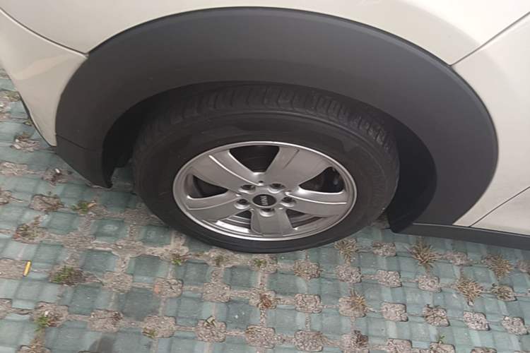 Used MINI 2016 1.2T ONE Five-Door Edition Exterior 4
