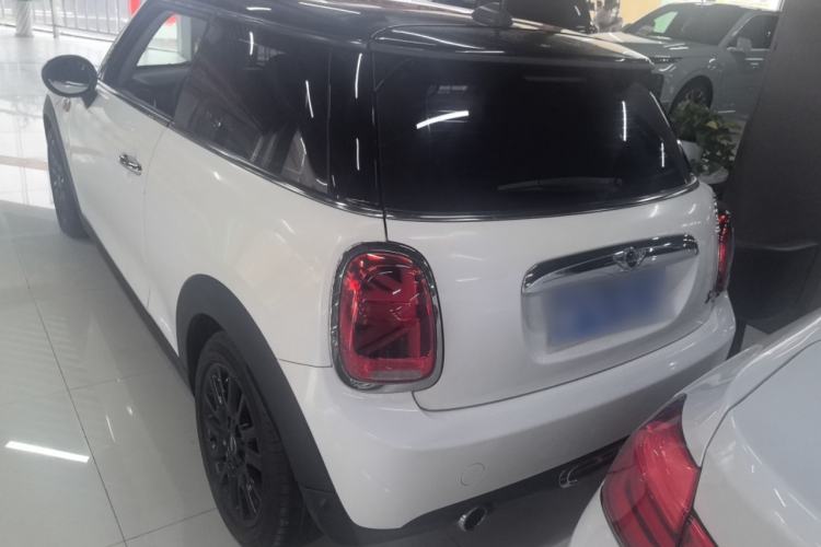 Used MINI 2016 1.2T ONE Pioneer Edition Exterior 4