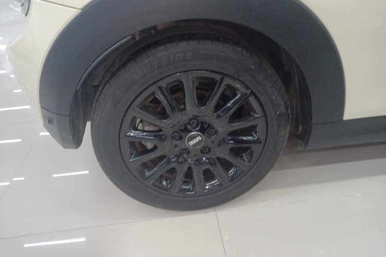 Used MINI 2016 1.2T ONE Pioneer Edition Exterior 4