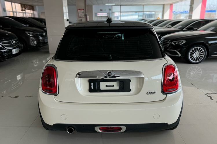 Used MINI 2016 1.2T ONE Pioneer Edition Exterior 4