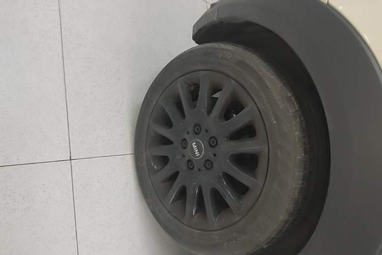 Used MINI 2016 1.2T ONE Pioneer Edition Exterior 5