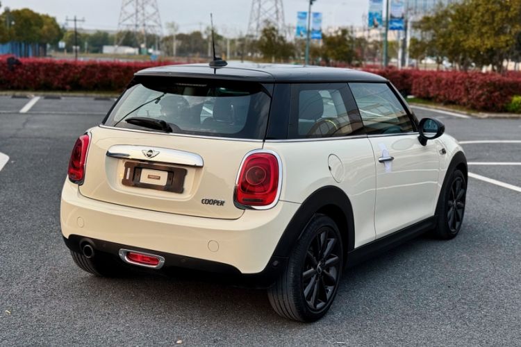 Used MINI 2016 1.5T COOPER Avant-Garde Exterior 5