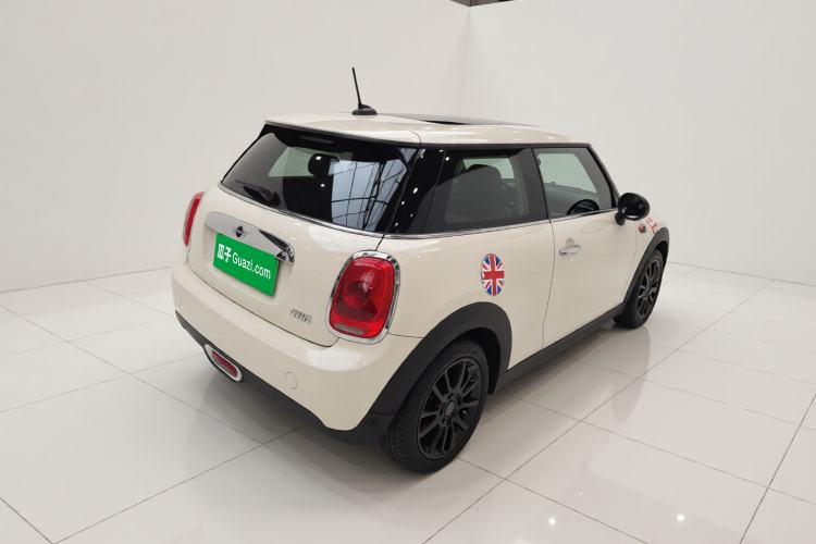 Used MINI 2016 1.2T ONE Pioneer Edition Exterior 5