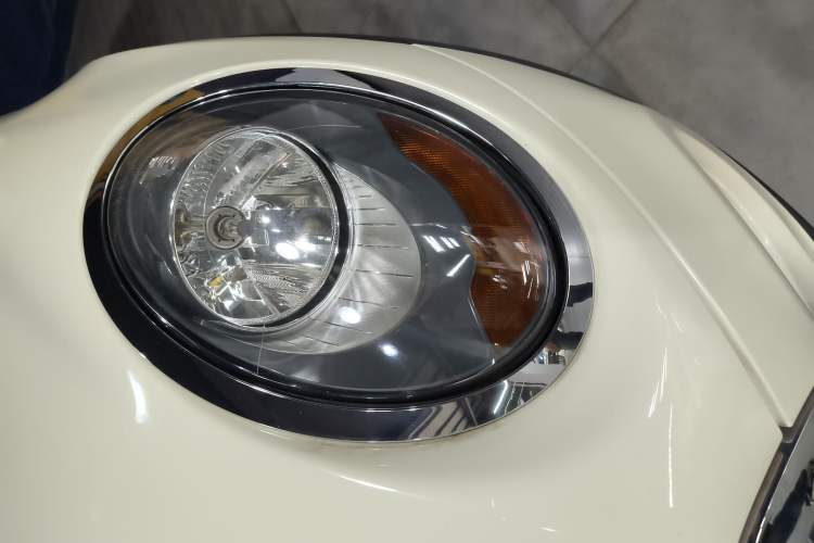 Used MINI 2016 1.2T ONE Pioneer Edition Exterior 6