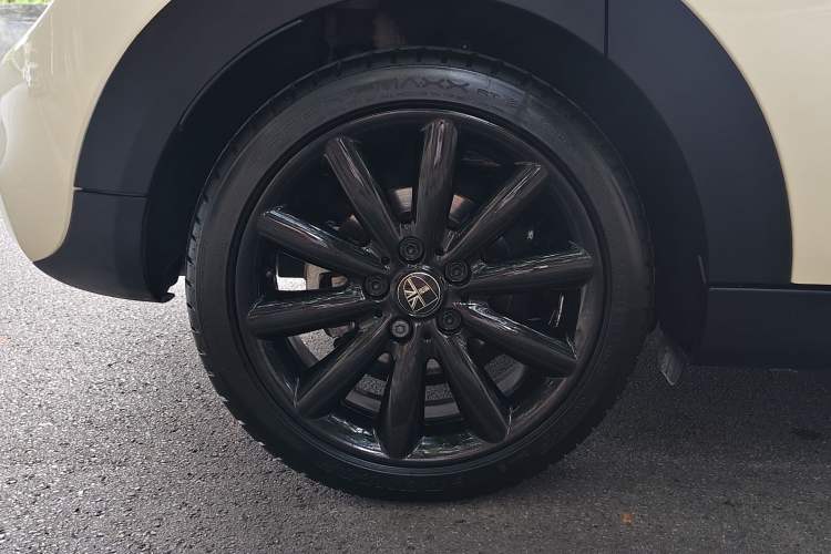 Used MINI 2016 2.0T COOPER S Pioneer Edition Five-Door Model Exterior 8