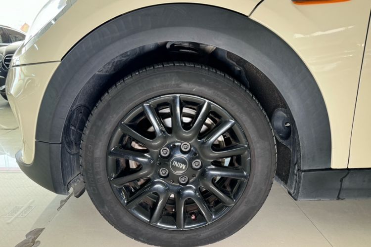 Used MINI 2016 1.2T ONE Pioneer Edition Exterior 8