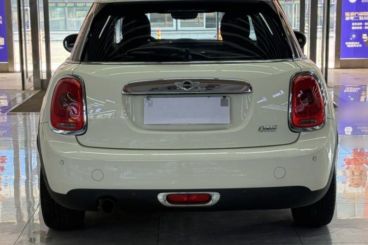 Used MINI 2016 1.2T ONE Pioneer Edition Five-Door Version Exterior 9