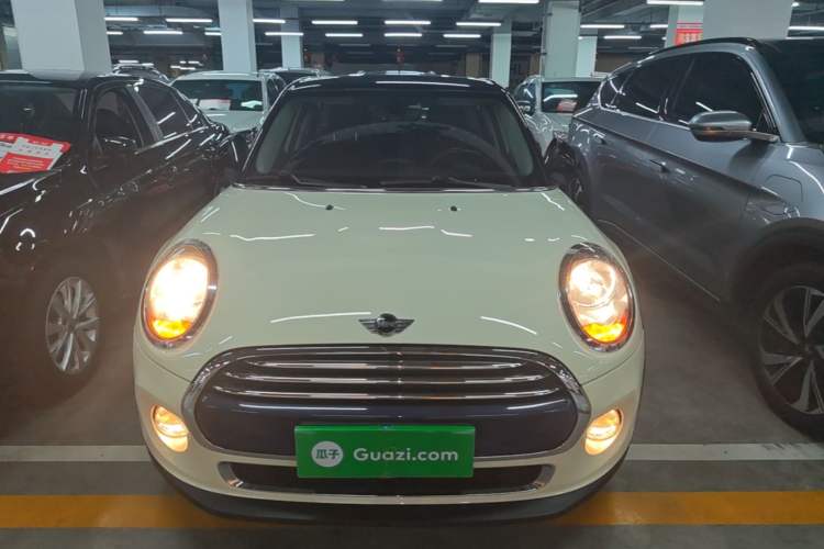 Used MINI 2016 1.5T COOPER Five-Door Edition Front