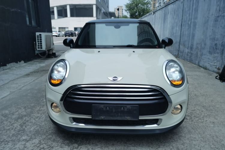 Used MINI 2016 1.5T COOPER Front