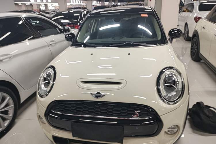 Used MINI 2016 2.0T COOPER S Five-Door Edition Front