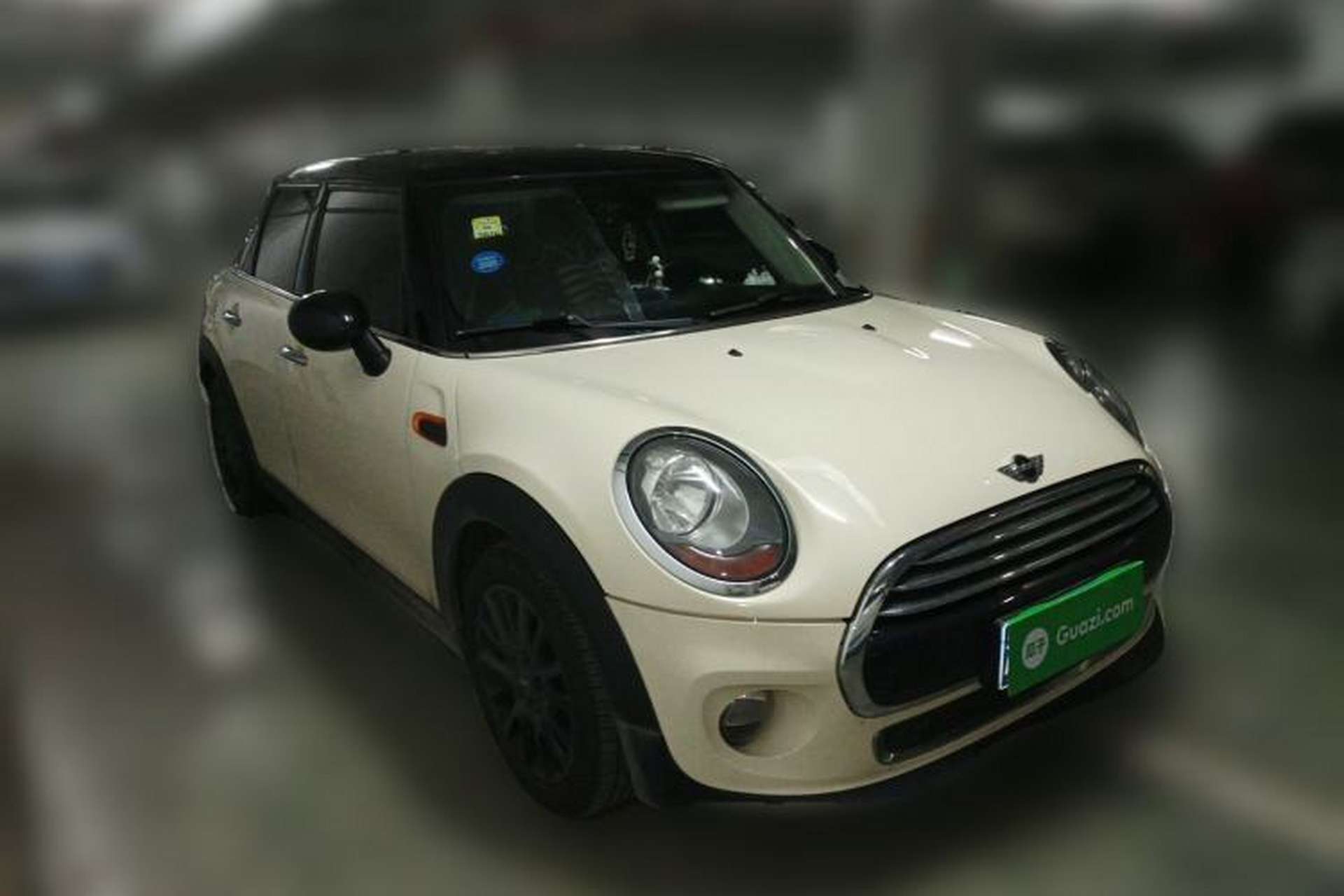 Used MINI 2016 1.5T COOPER Five-Door Edition Front Right 45 Deg