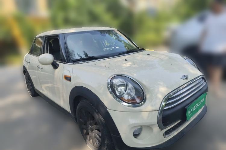 Used MINI 2016 1.2T ONE Pioneer Edition Five-Door Version Front Right 45 Deg
