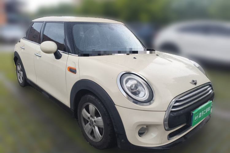 Used MINI 2016 1.2T ONE Five-Door Edition Front Right 45 Deg
