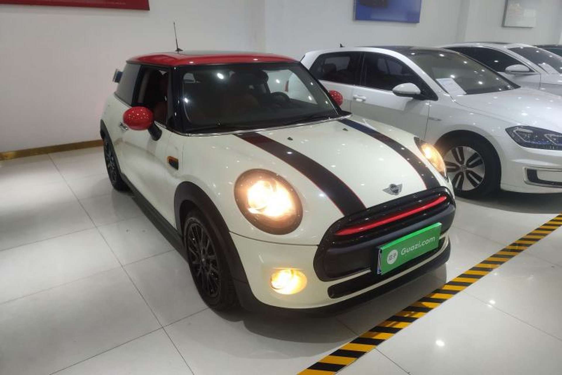 Used MINI 2016 1.2T ONE Pioneer Edition Front Right 45 Deg