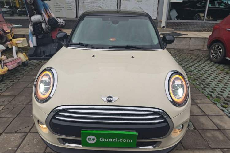 Used MINI 2016 1.5T COOPER Five-Door Edition Front