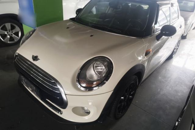 Używany MINI 2016 1.5T COOPER Five-Door Edition