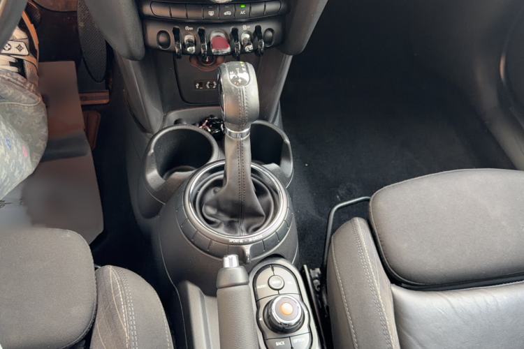 Used MINI 2016 1.5T COOPER Gear Lever