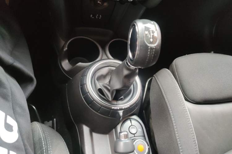 Used MINI 2016 1.5T COOPER Gear Lever