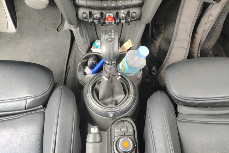 Used MINI 2016 1.5T COOPER Gear Lever