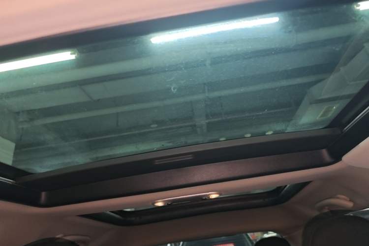 Used MINI 2016 1.5T COOPER Five-Door Edition Headliner