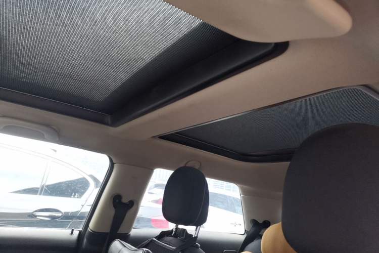 Used MINI 2016 1.2T ONE Pioneer Edition Headliner