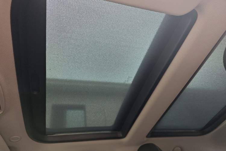 Used MINI 2016 1.2T ONE Pioneer Edition Headliner