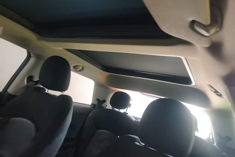 Used MINI 2016 1.5T COOPER Avant-Garde Headliner
