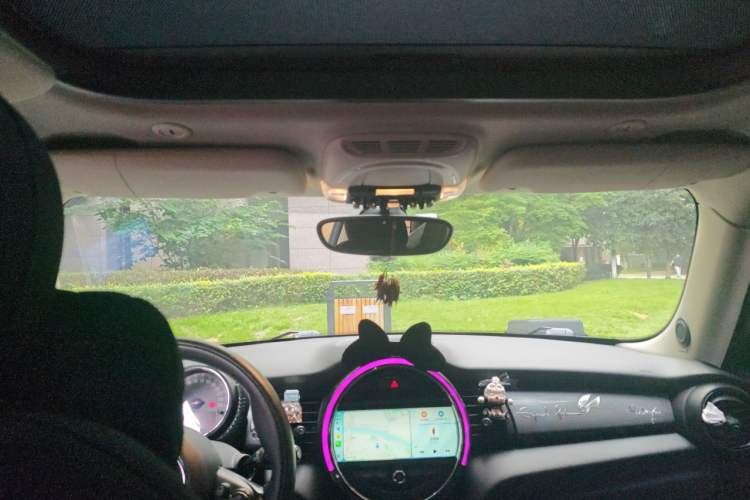 Used MINI 2016 1.5T COOPER Avant-Garde Headliner