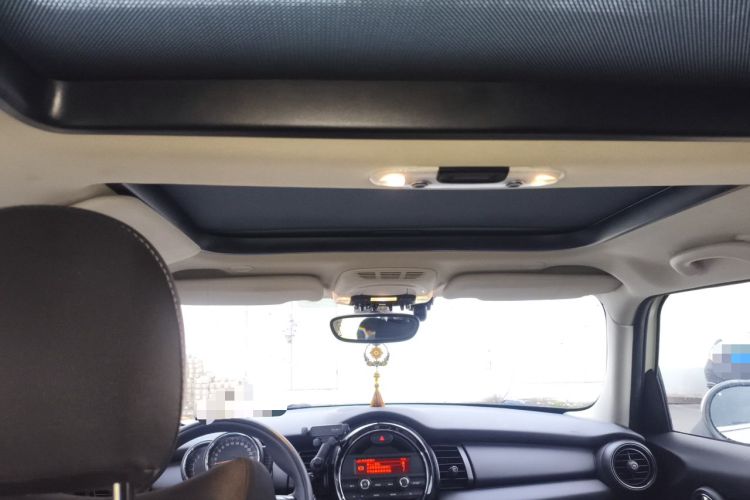 Used MINI 2016 1.2T ONE Five-Door Edition Headliner