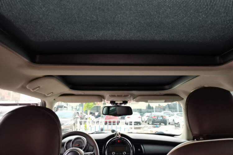 Used MINI 2016 1.2T ONE Pioneer Edition Headliner