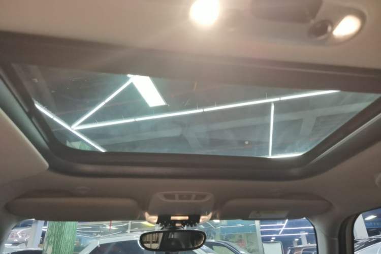 Used MINI 2016 1.5T COOPER Five-Door Edition Headliner