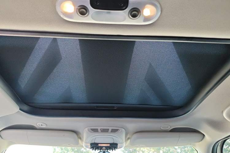 Used MINI 2016 1.5T COOPER Five-Door Edition Headliner