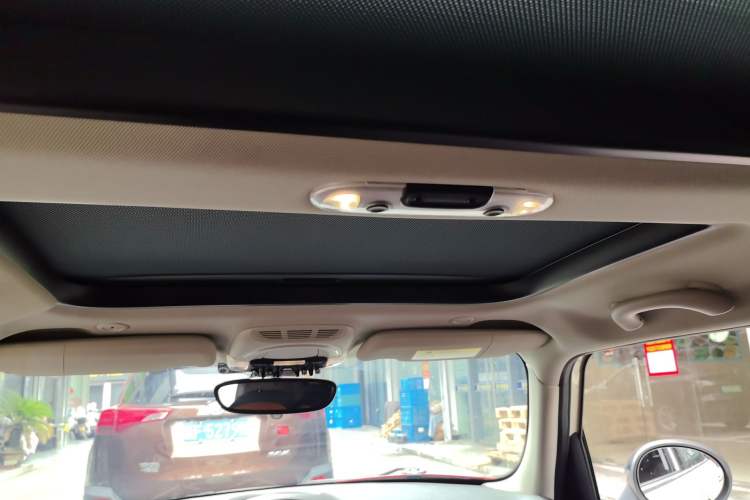 Used MINI 2016 1.5T COOPER Five-Door Edition Headliner