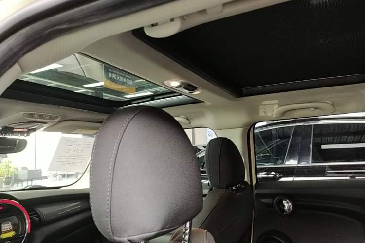 Used MINI 2016 1.5T COOPER Five-Door Edition Headliner