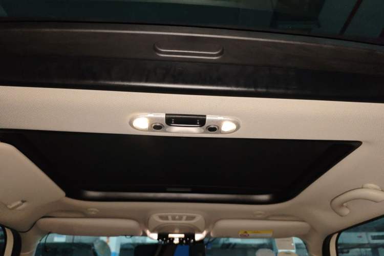 Used MINI 2016 1.5T COOPER Five-Door Edition Headliner