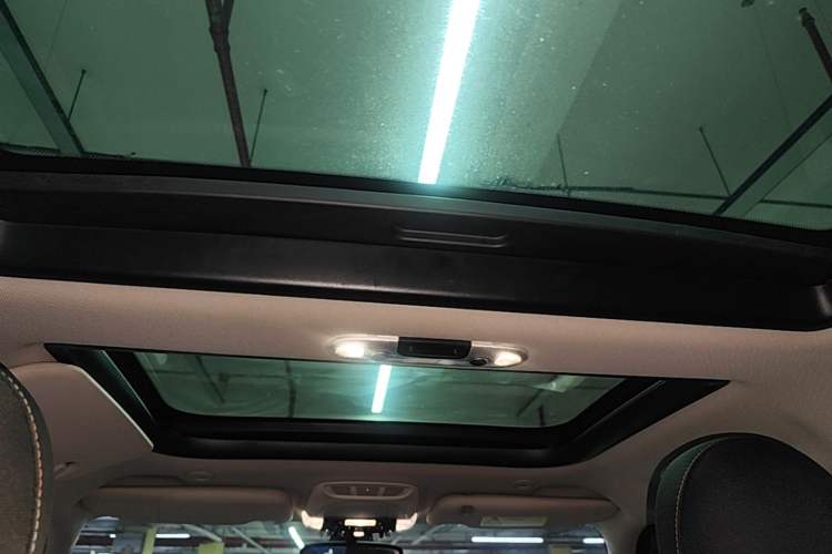 Used MINI 2016 1.2T ONE Five-Door Edition Headliner