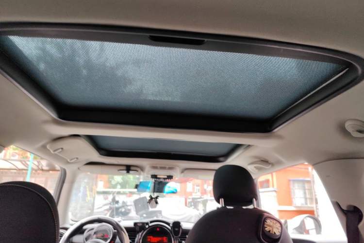 Used MINI 2016 1.2T ONE Pioneer Edition Headliner