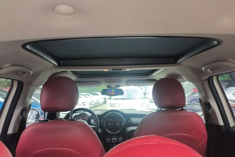 Used MINI 2016 1.2T ONE Five-Door Edition Headliner