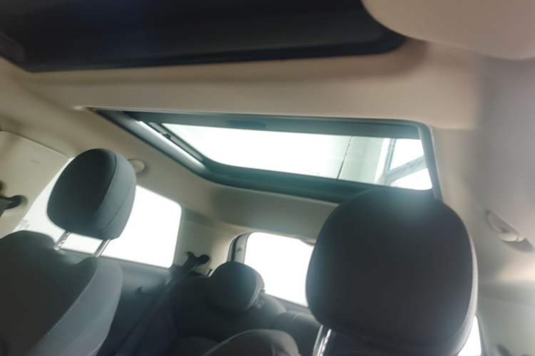 Used MINI 2016 1.5T COOPER Headliner