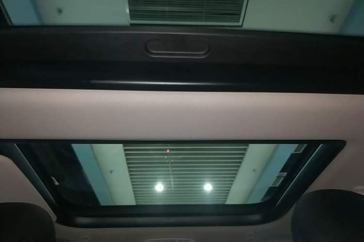 Used MINI 2016 1.5T COOPER Avant-Garde Headliner