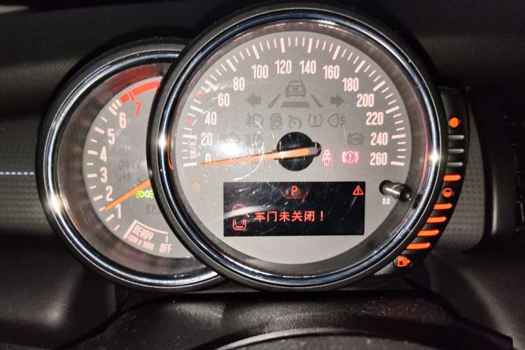 Used MINI 2016 1.5T COOPER Avant-Garde Instrument Cluster