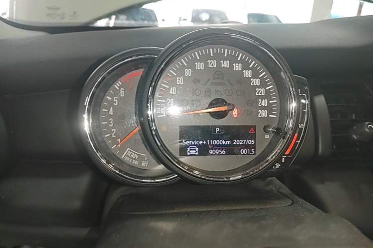 Used MINI 2016 1.2T ONE Pioneer Edition Instrument Cluster