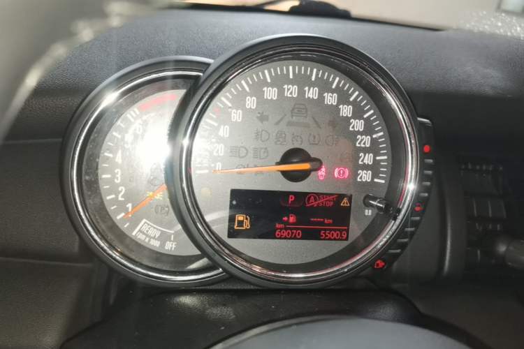 Used MINI 2016 1.2T ONE Pioneer Edition Five-Door Version Instrument Cluster