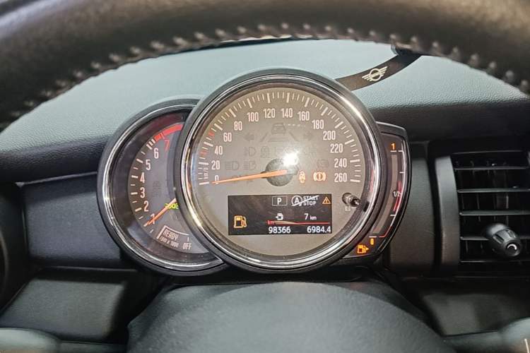 Used MINI 2016 1.2T ONE Pioneer Edition Instrument Cluster