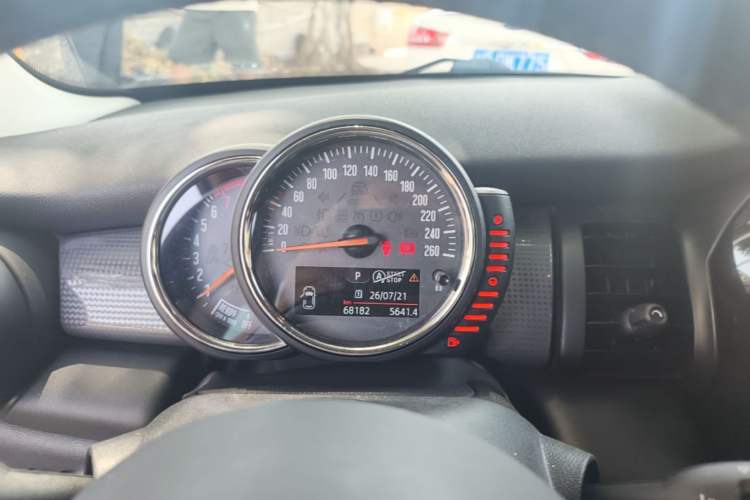 Used MINI 2016 1.5T COOPER Instrument Cluster